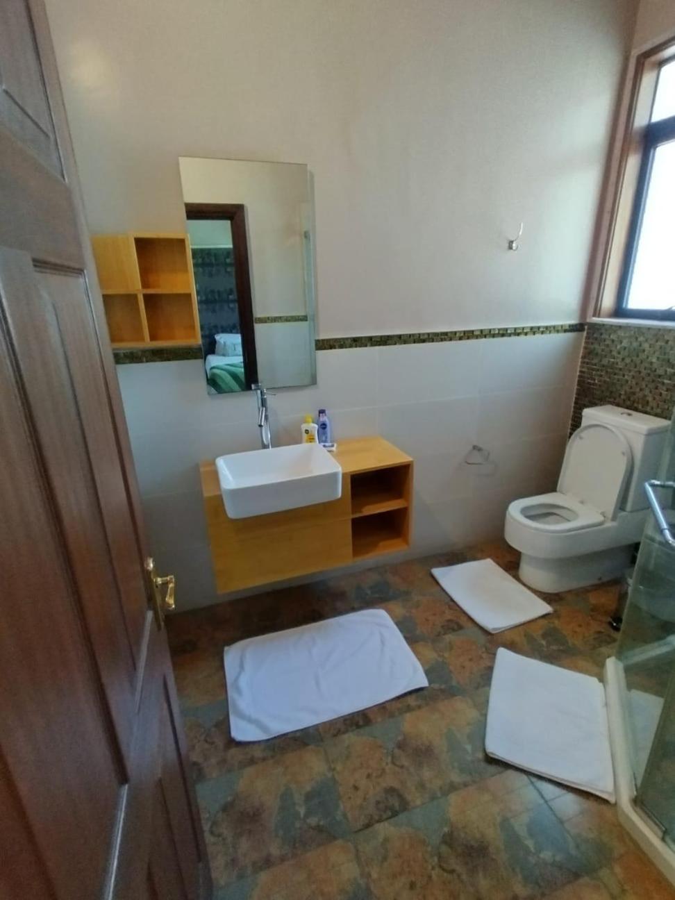 Florances Rest House Ναϊρόμπι Εξωτερικό φωτογραφία