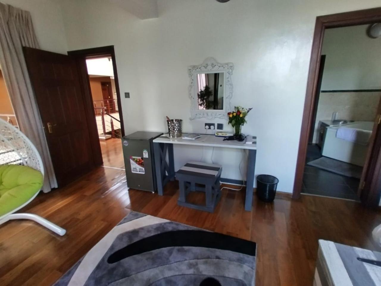 Florances Rest House Ναϊρόμπι Εξωτερικό φωτογραφία